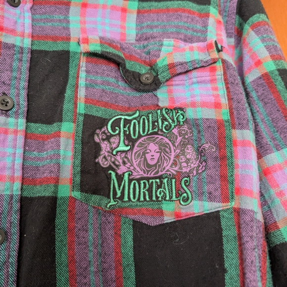 Disney Our Universe Men's Plaid Haunted Mansion Madame Casual Button Down Shirt - Picture 4 of 6